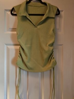 Sleeveless Ribbed Polo Tank Top - Light Green